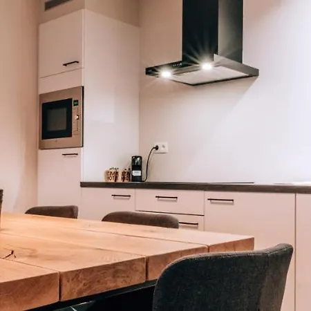 By Wp 3* 布兰肯贝赫